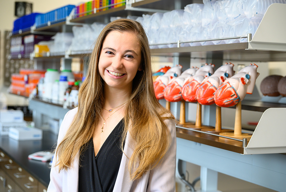 Once at HPU, Heckler dove headfirst into research, leadership and service roles. Choosing a neuroscience major and psychology minor allowed her to engage in cutting-edge research and practical experiences, such as working with human cadavers in a graduate-level gross anatomy course.