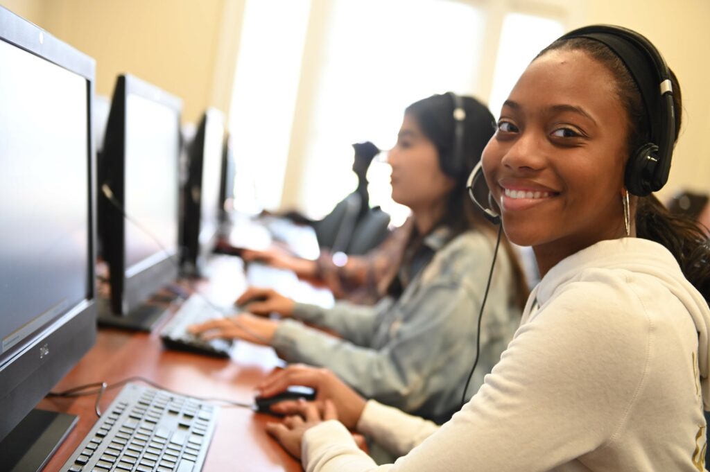 190329 Student Employment 0583 1024x681 1