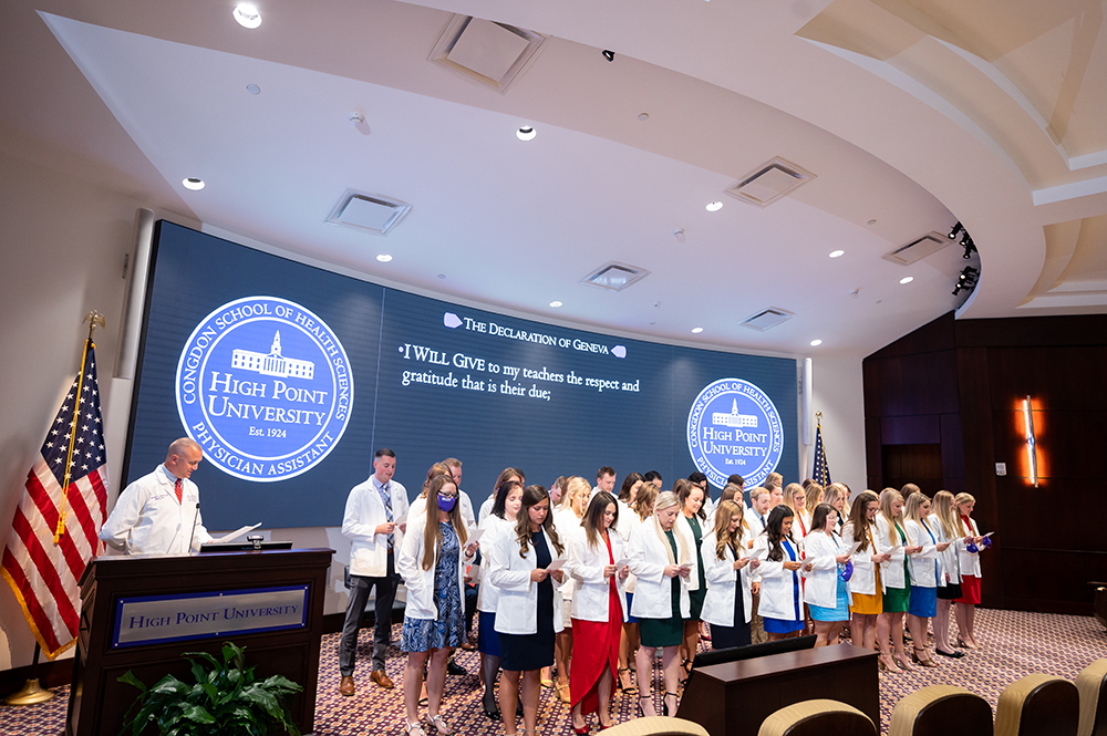 210903 PA White Coat 081
