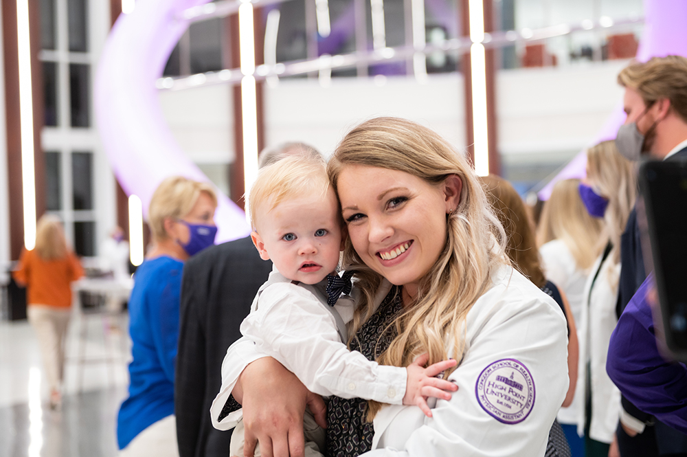 210903 PA White Coat 087