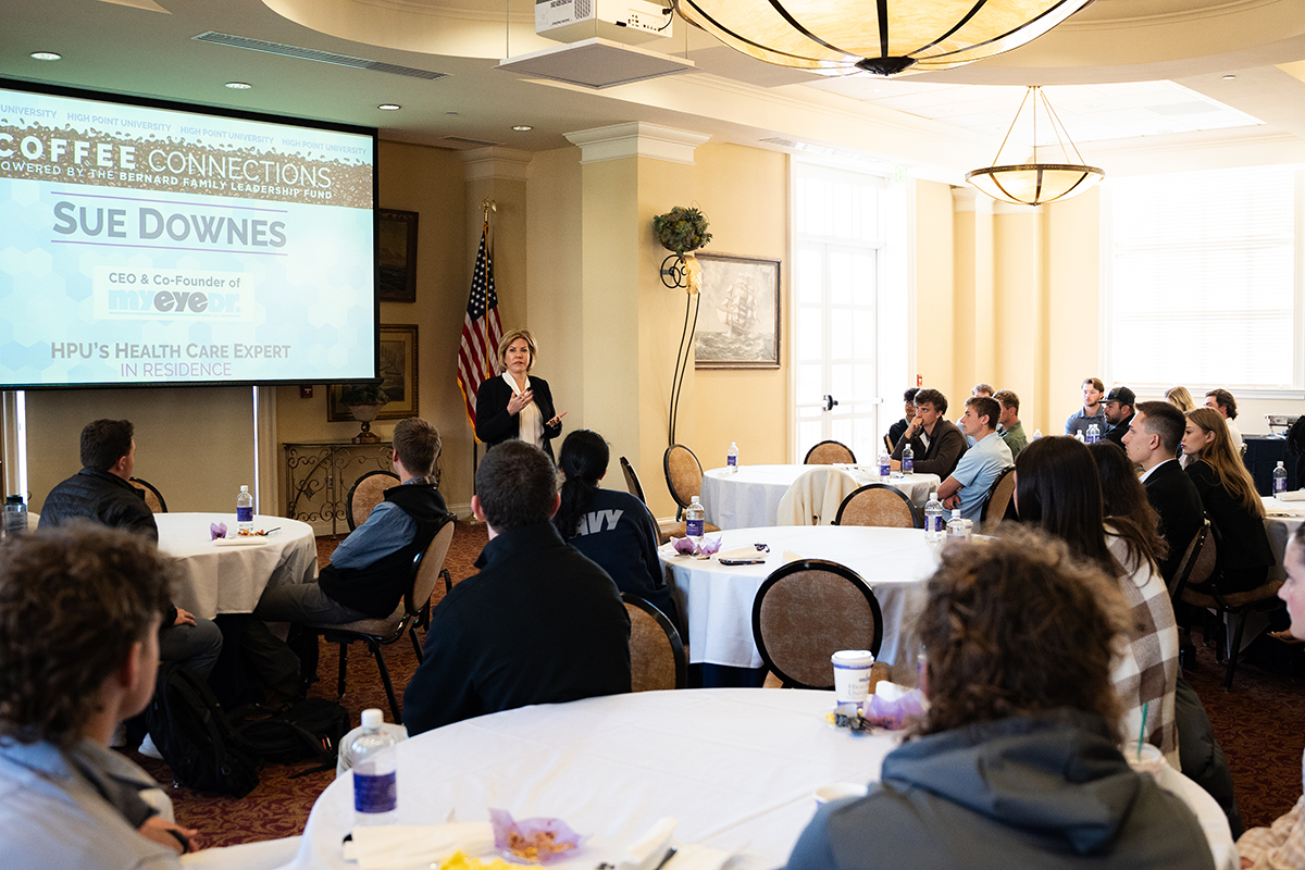 Downes spoke to a class of business and entrepreneurship students while on campus.