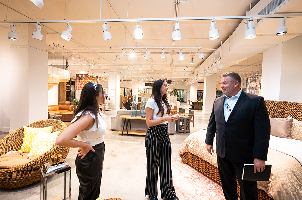 HPU Furniture Market 2